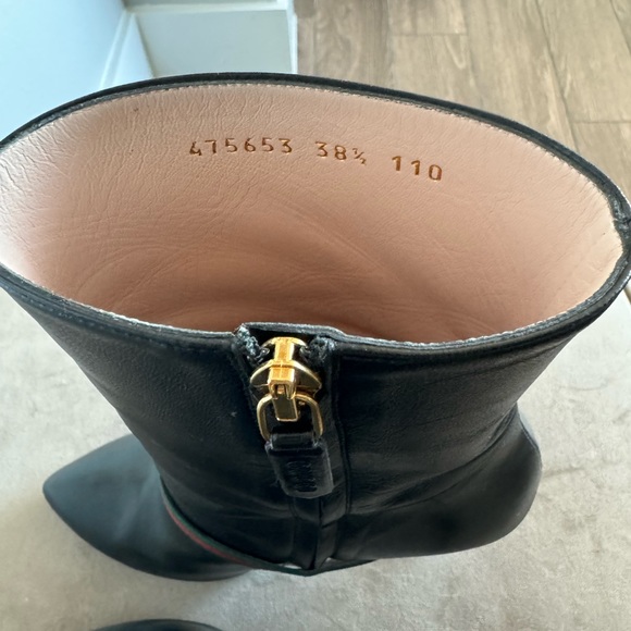 Gucci Beyond Leather Ankle Boots with Web Buckles - Black - Picture 5 of 8